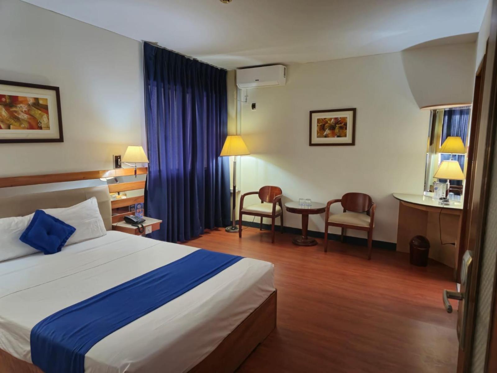 Hotel Blue Star