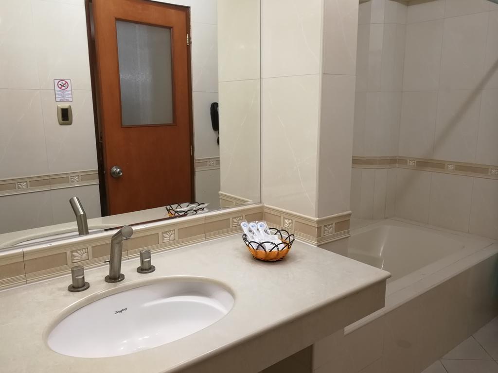 Blue Star Hotel